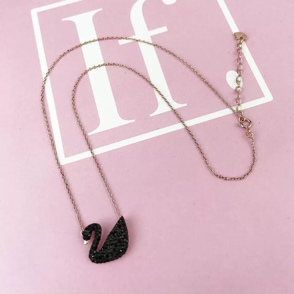 Necklace - Picture 1 of 1